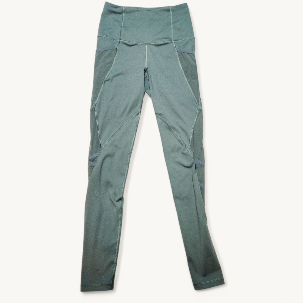 Victoria Sport Knockout High Rise Leggings Mesh Inset Side Pockets‎ Sage Green S
